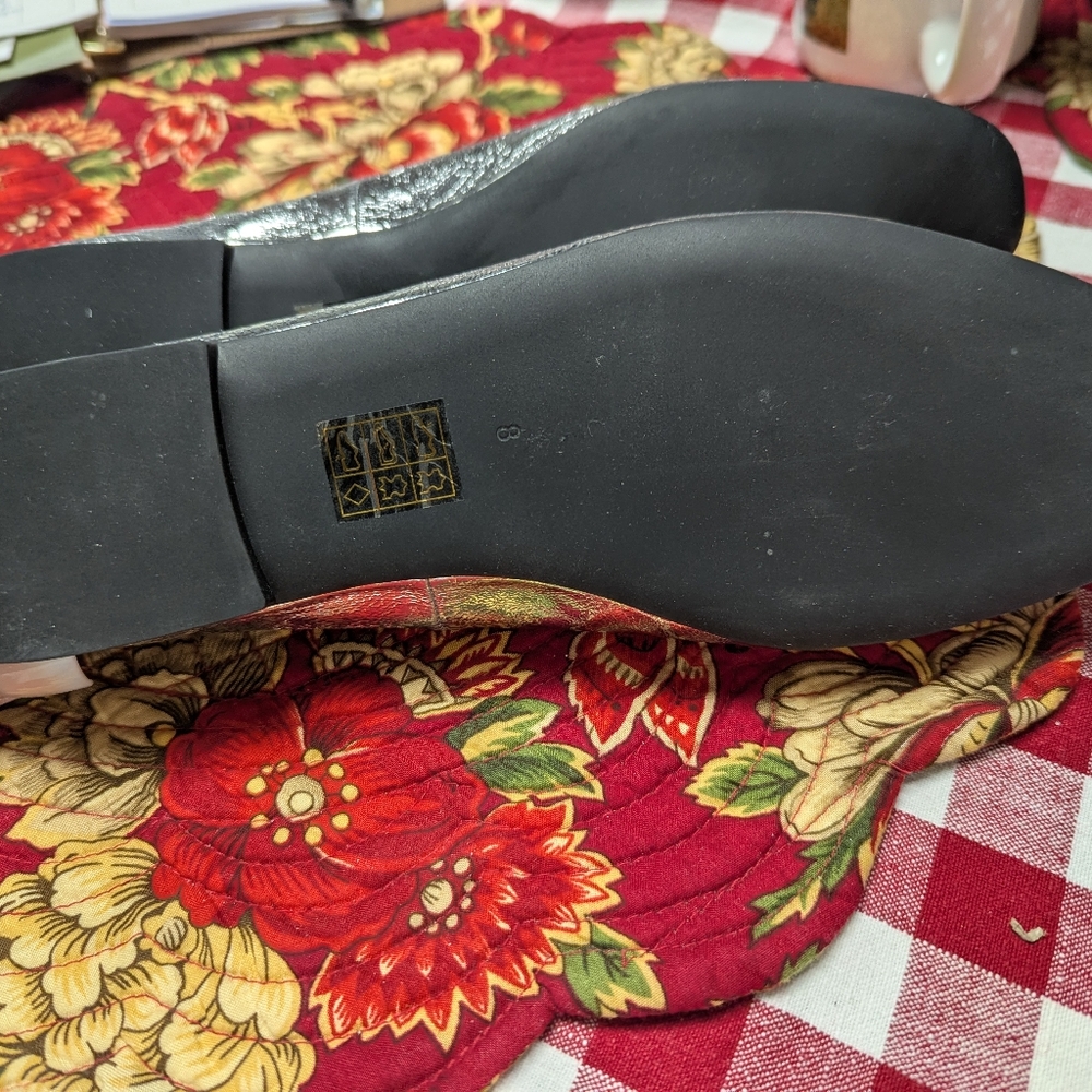 Jeffrey Campbell Flats - Picture 4 of 8